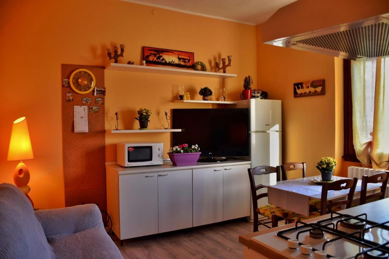 Apartment Lisema ペスキエーラ・デル・ガルダ エクステリア 写真